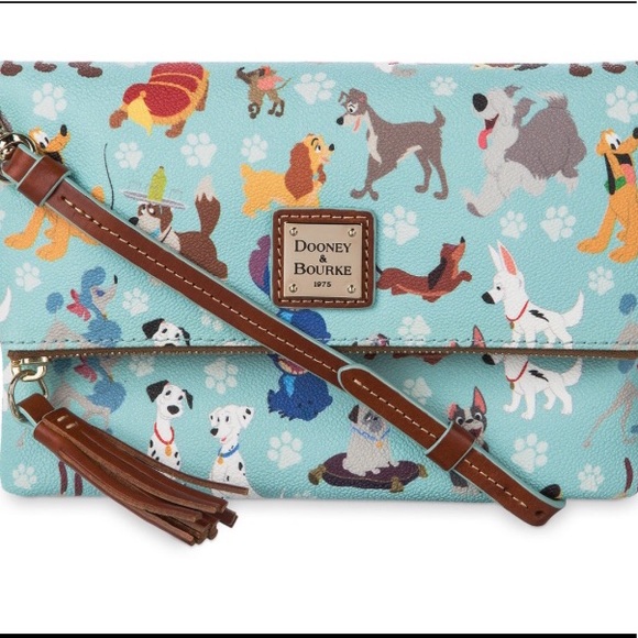 Dooney & Bourke Handbags - NWT ❤️💗Dooney & Bourke DISNEY dog bag